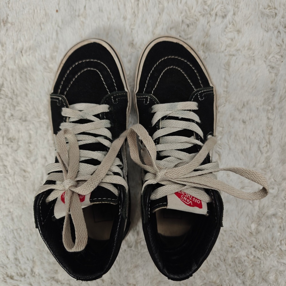 Vans Sk8-Hi High Top Sneakers Kids 1.5 Black White Classic Skater Grunge Shoes - Picture 8 of 12